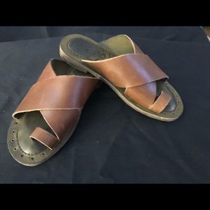 MIA Heritage FOOTWEAR Ofelia toe ring sandal.